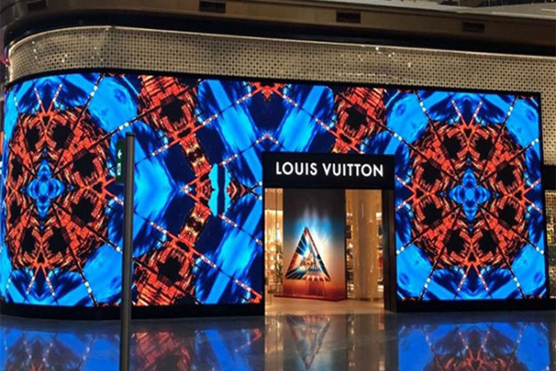 Louis Vuitton 1