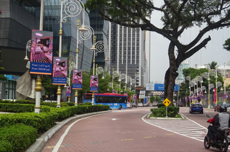 Smart Light Pole LED Screen1